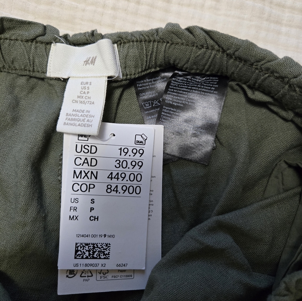 H&M Olive Green Women’s Drawstring Shorts - Picture 2 of 4